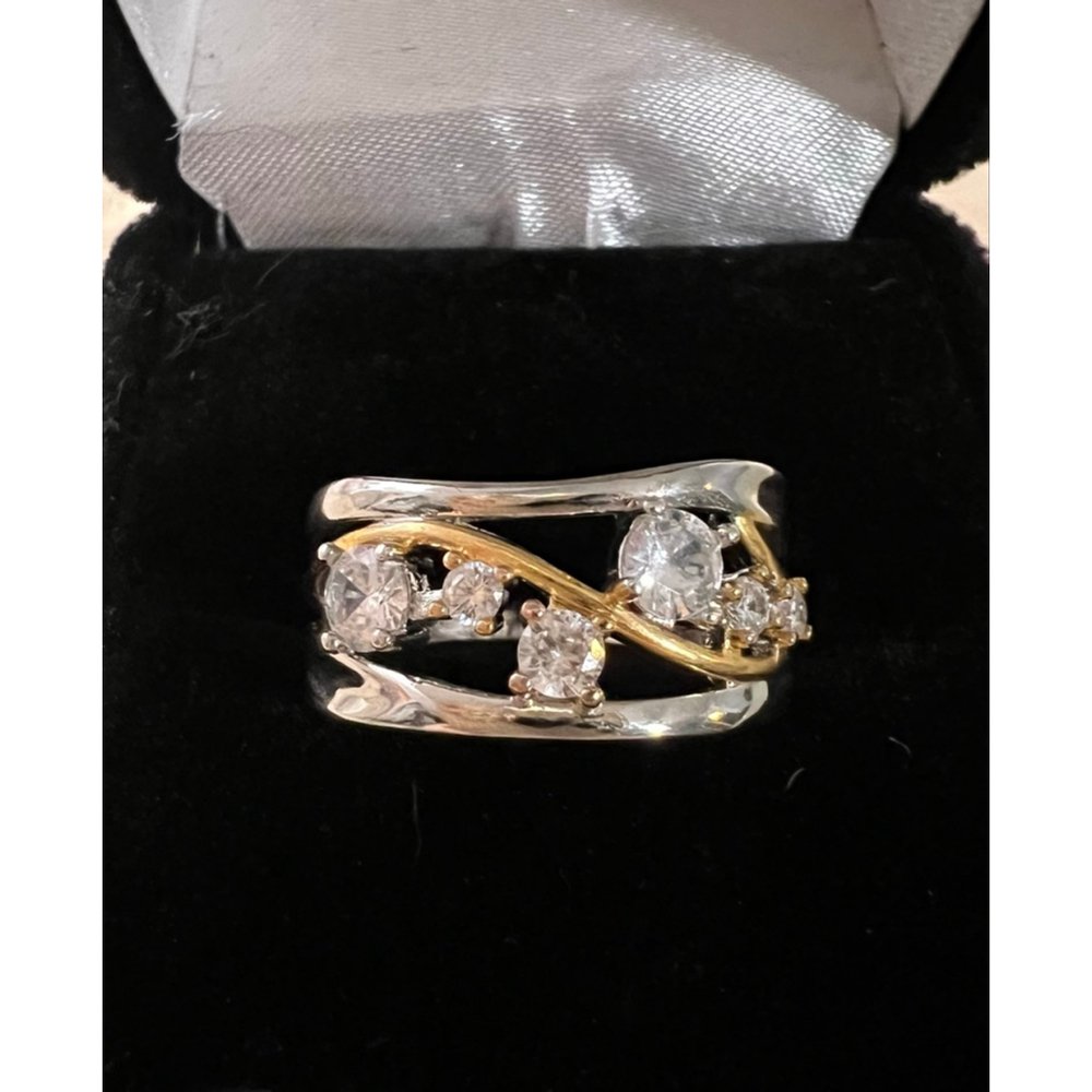Vine Design 925 Silver With Gold Simulated Diamond Fashion Ring